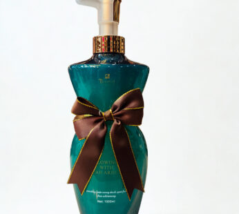 Skin glowing bath with Alpha Arbutin